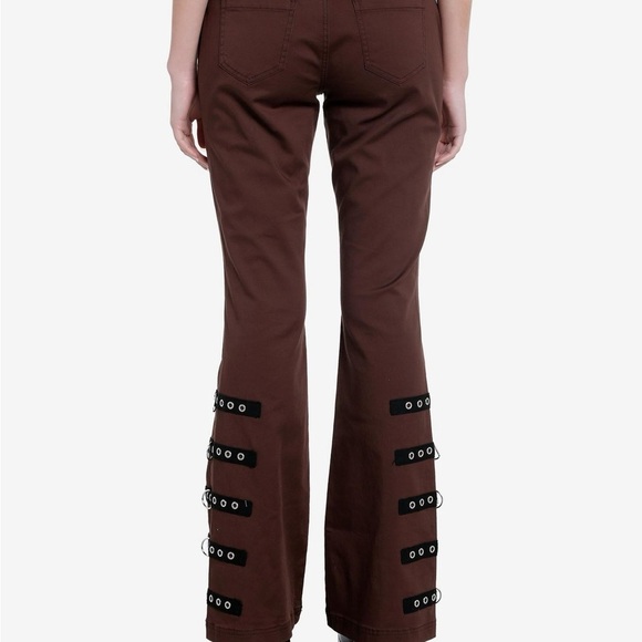 Hot Topic Social Collision Brown Contrast Grommet Strap Flare Pants Size 7 - Picture 2 of 12